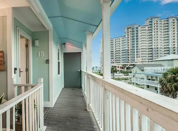 Snowbird Haven: Big Monthly Savings, Steps To Sand